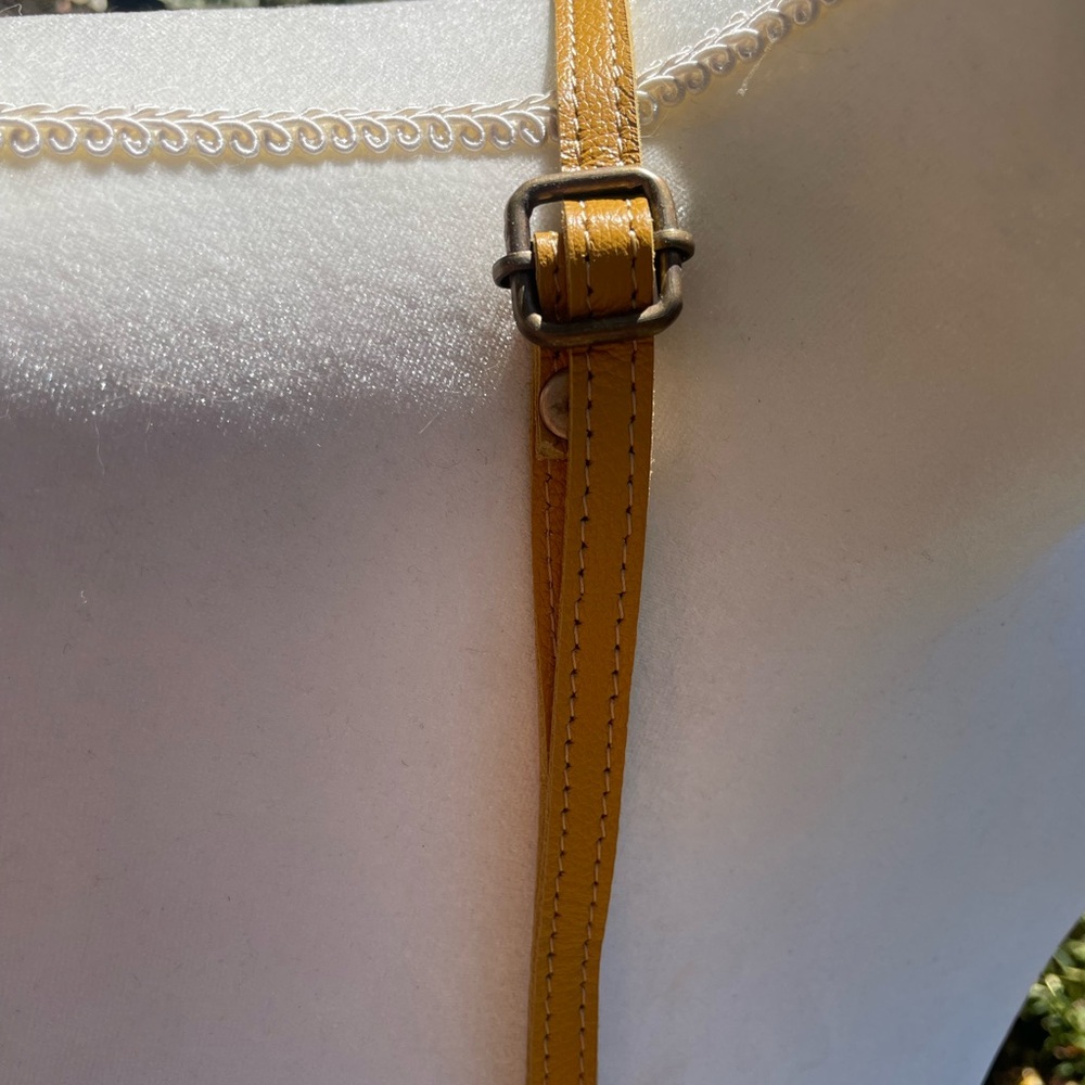 NWT Clear Western Leather Crossbody Bag w/ Fringe in Sunrise - Picture 7 of 9